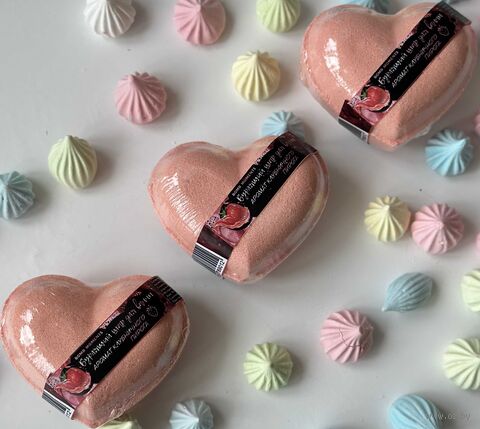 Гейзер для ванн "Сердце. Аромат клубничного пирога" (120 г) — фото, картинка