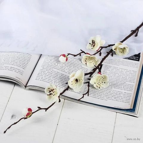 Цветок искусственный "Веточка сакуры" (420х25 мм; белый) — фото, картинка